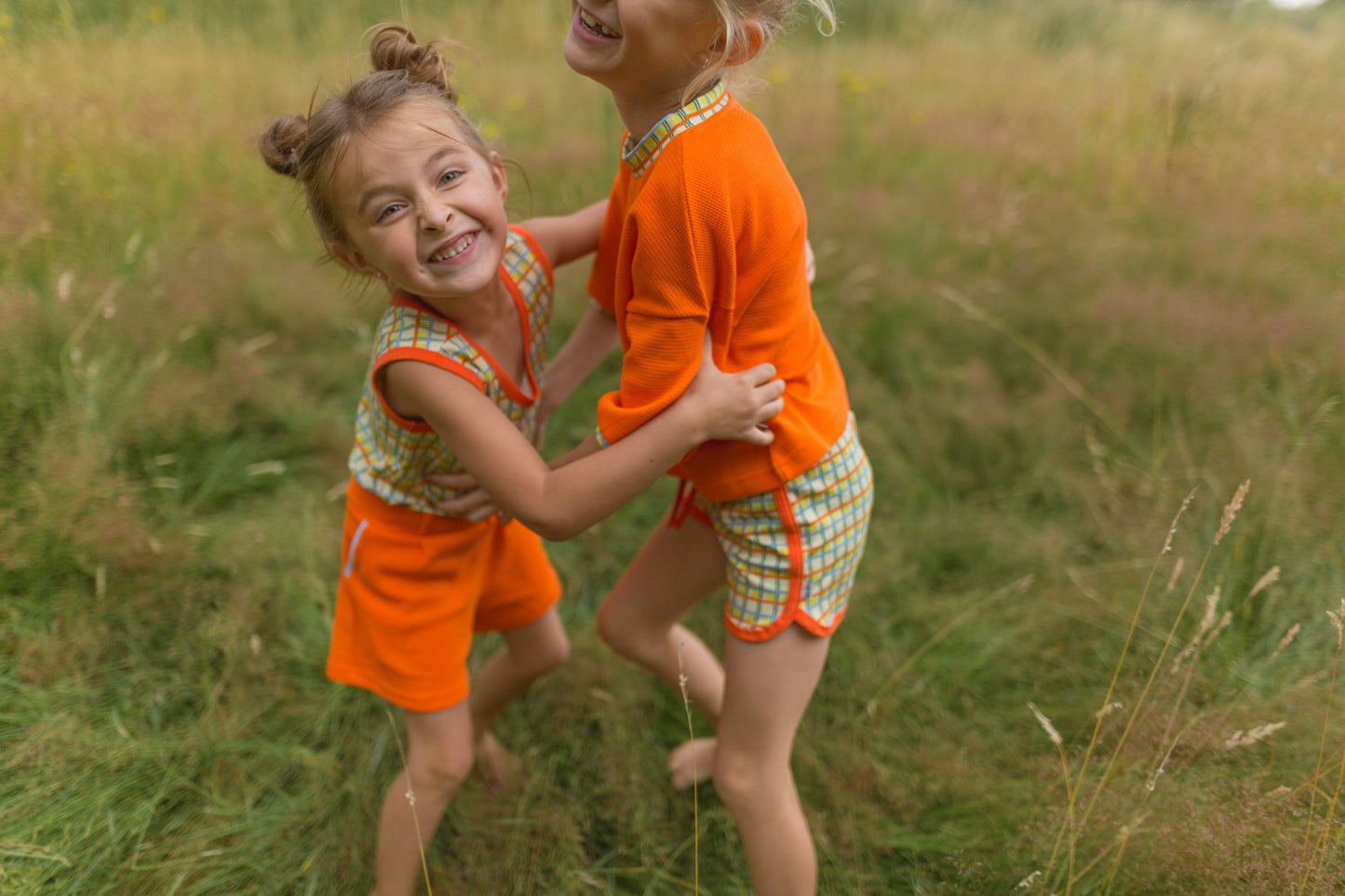 Unisex Shorts farbig kariert von Baba