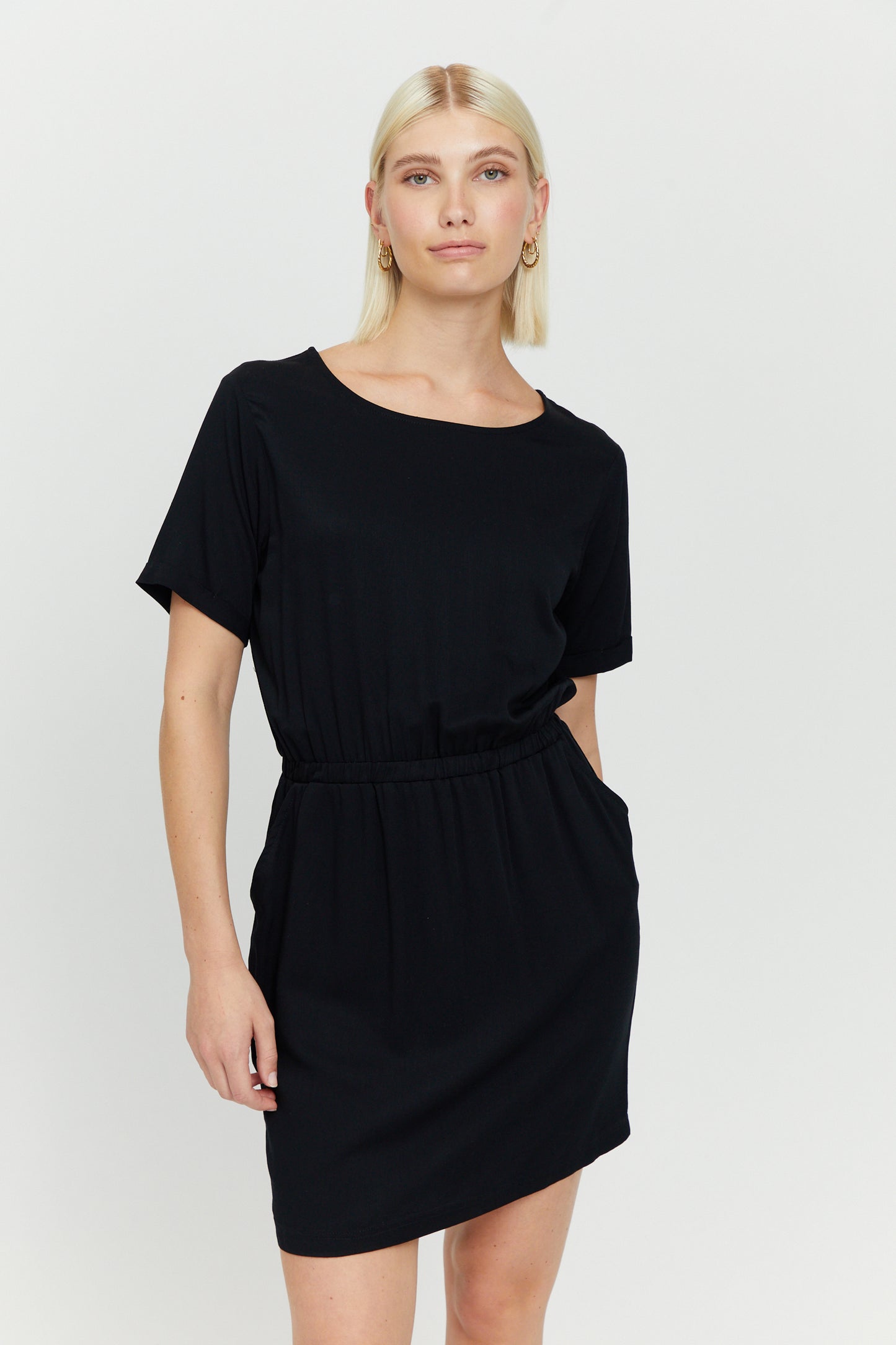 Sommerkleid in Schwarz von Mazine