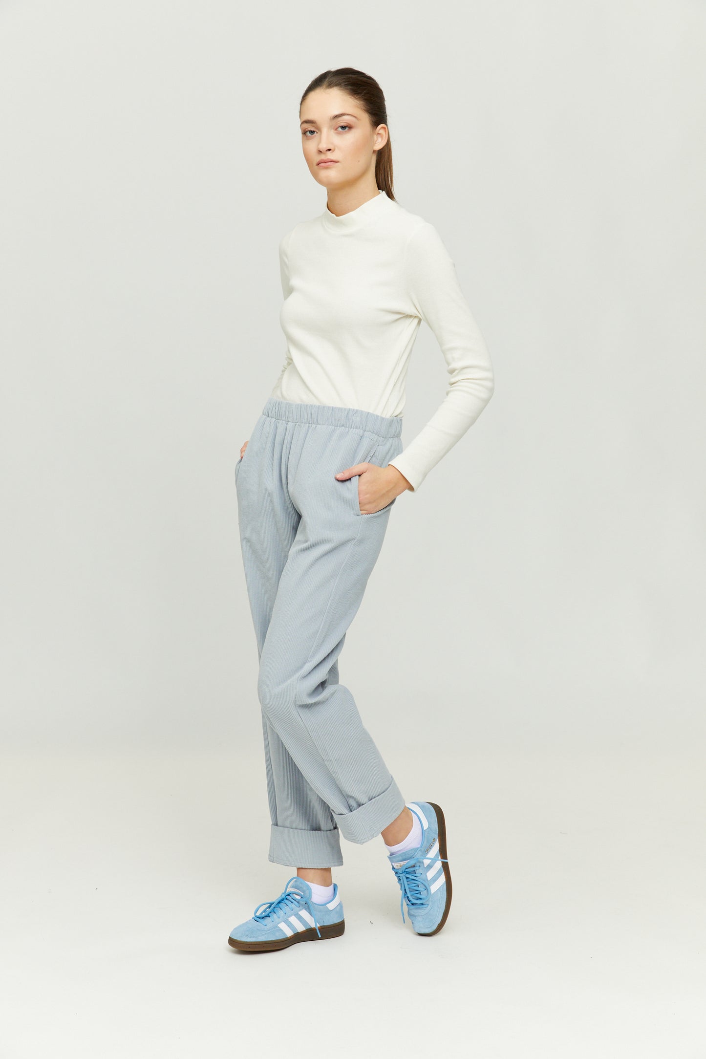 Cordhose Yulara in Ice Blue
