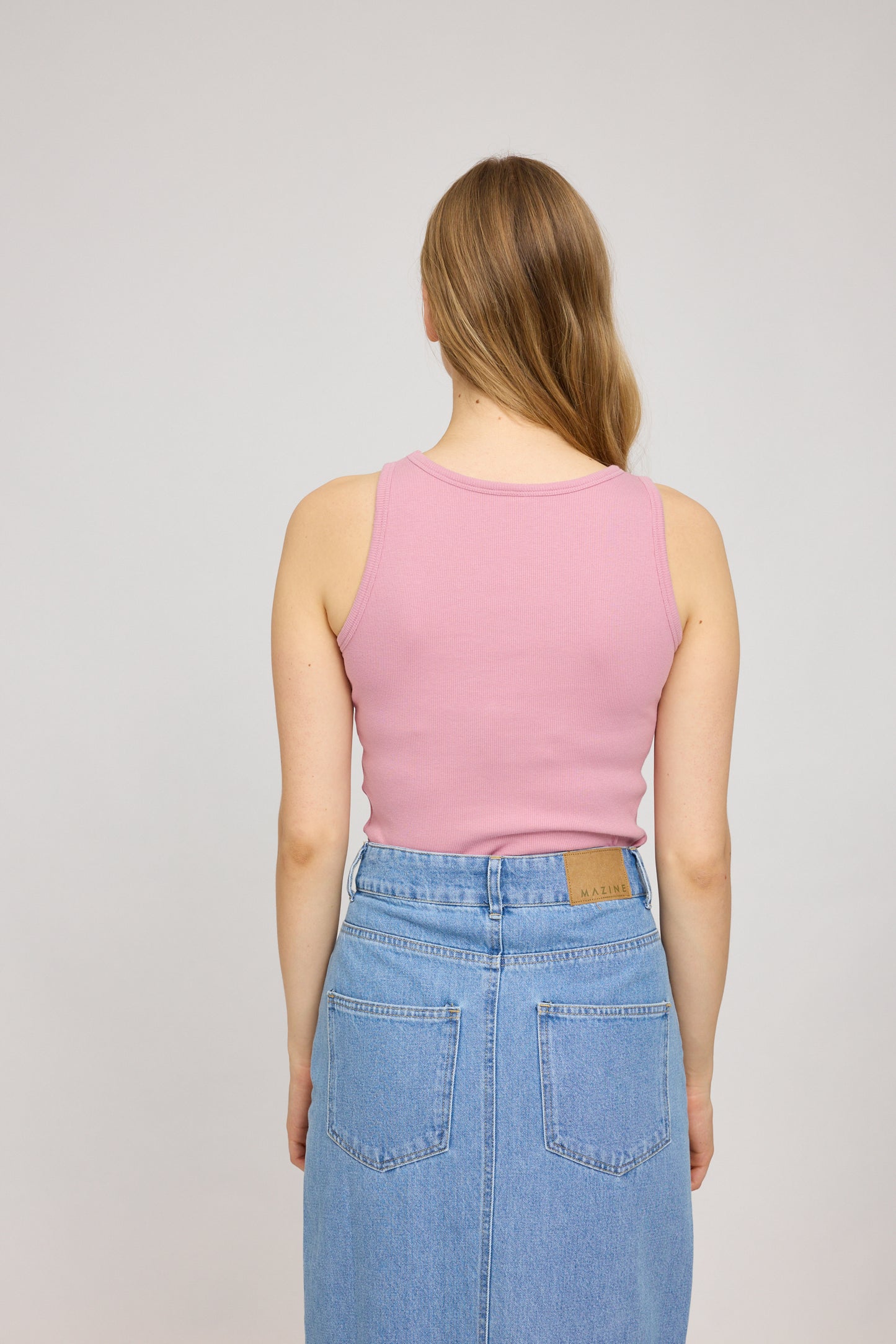 Ribbed Tank Top in Powder Rose von Mazine