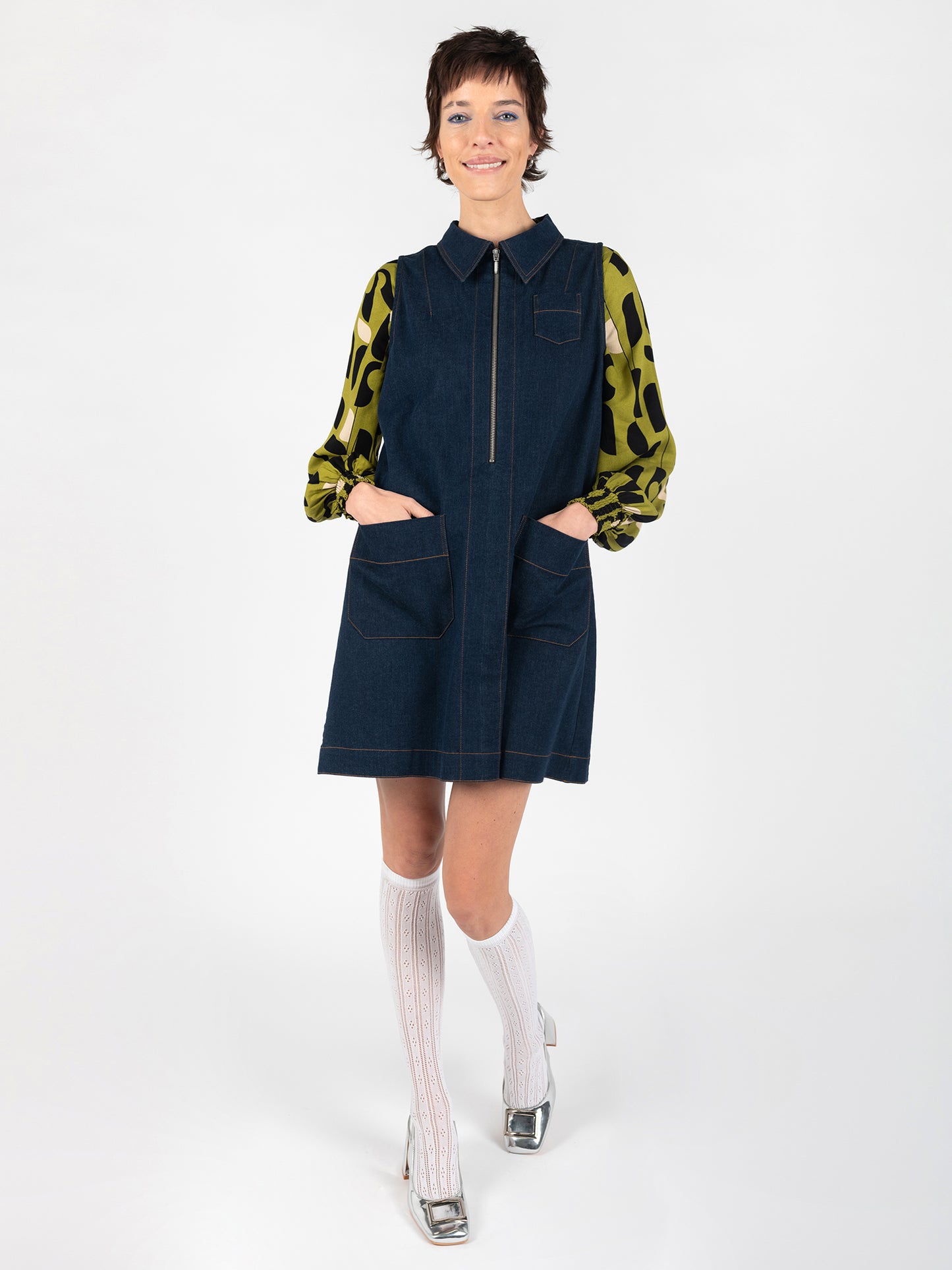 Denim Pinafore-Kleid von Mademoiselle Yéyé