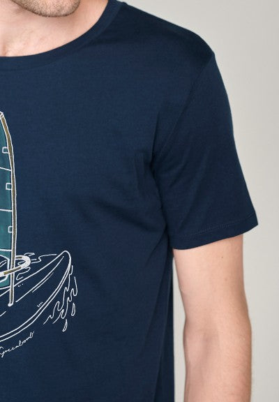 T-shirt Windsurf auf Dunkelblau von Greenbomb