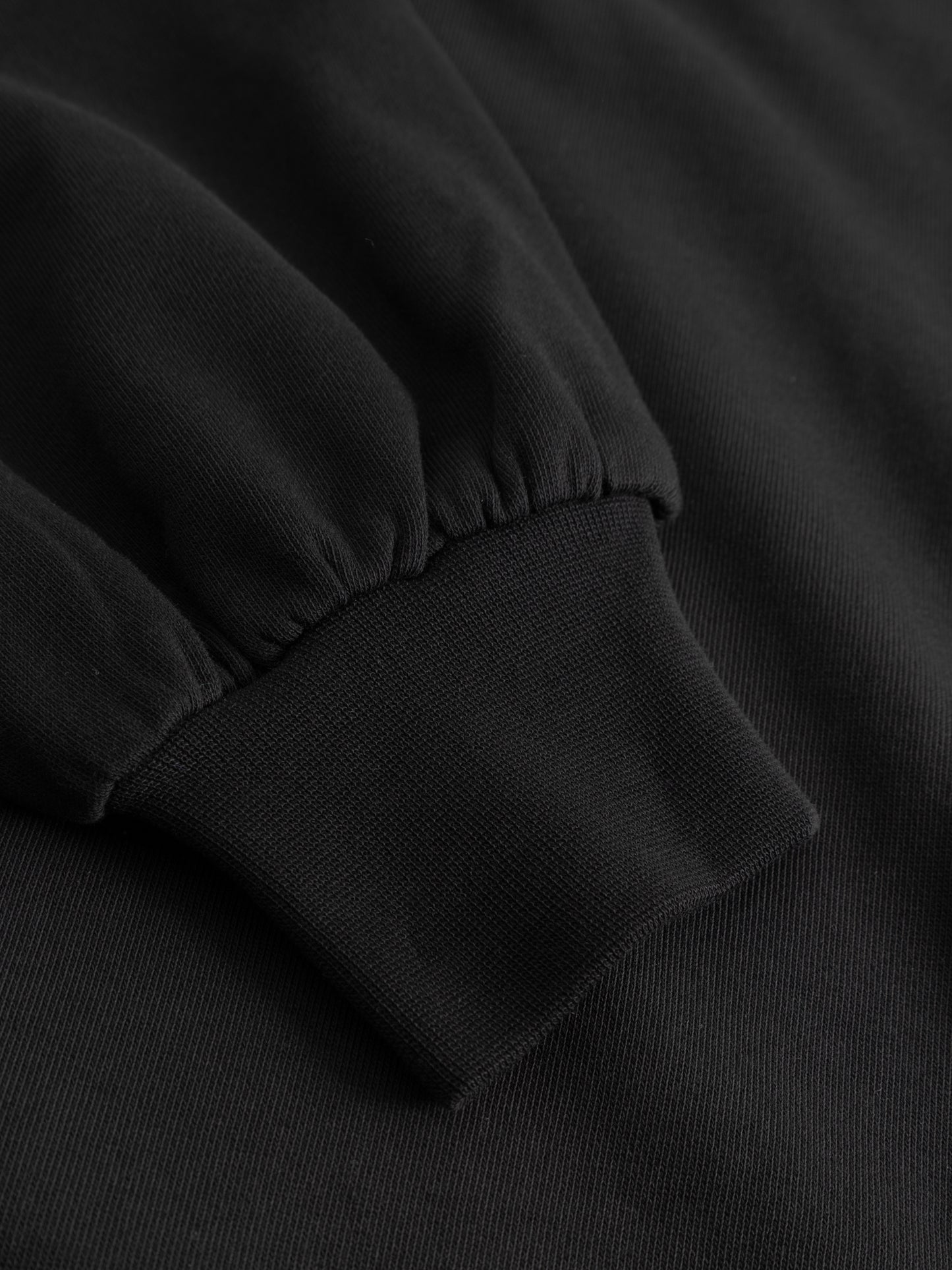 Sweatshirt Schwarz mit goldenem Blitz