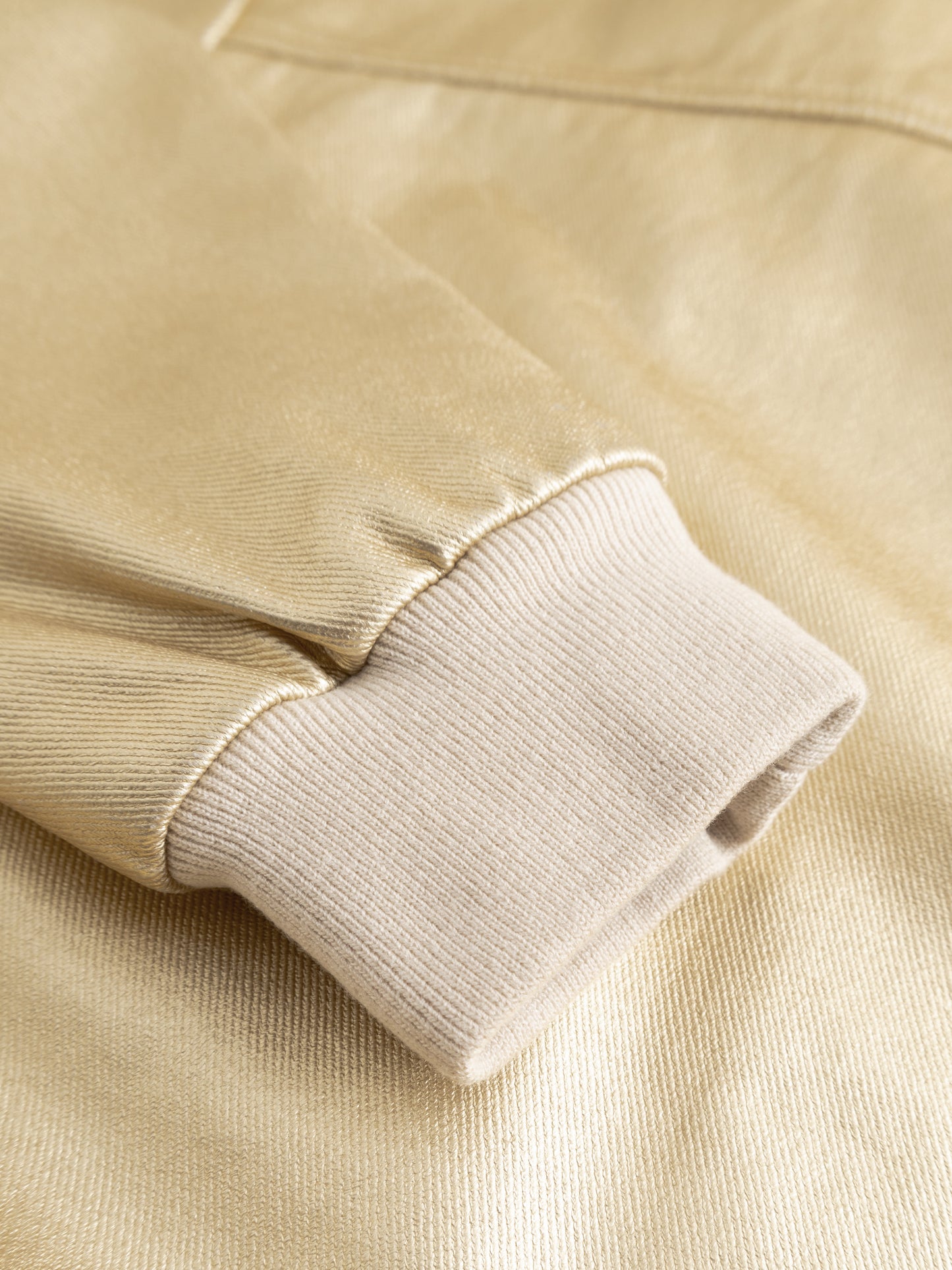 Goldene Jeansjacke von Mademoisell Yéyé