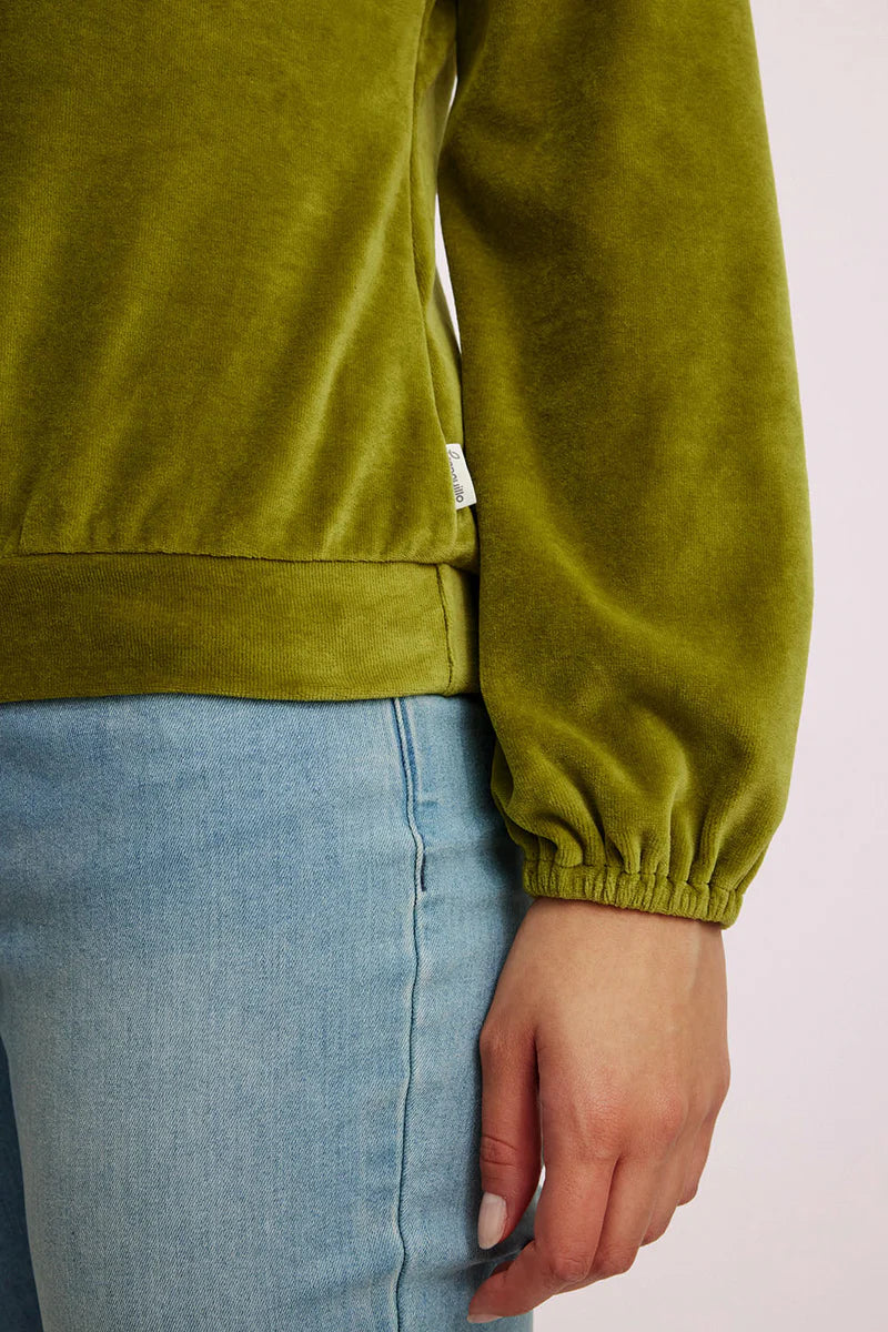 Velours-Pulli in Golden Cypres von Tranquillo