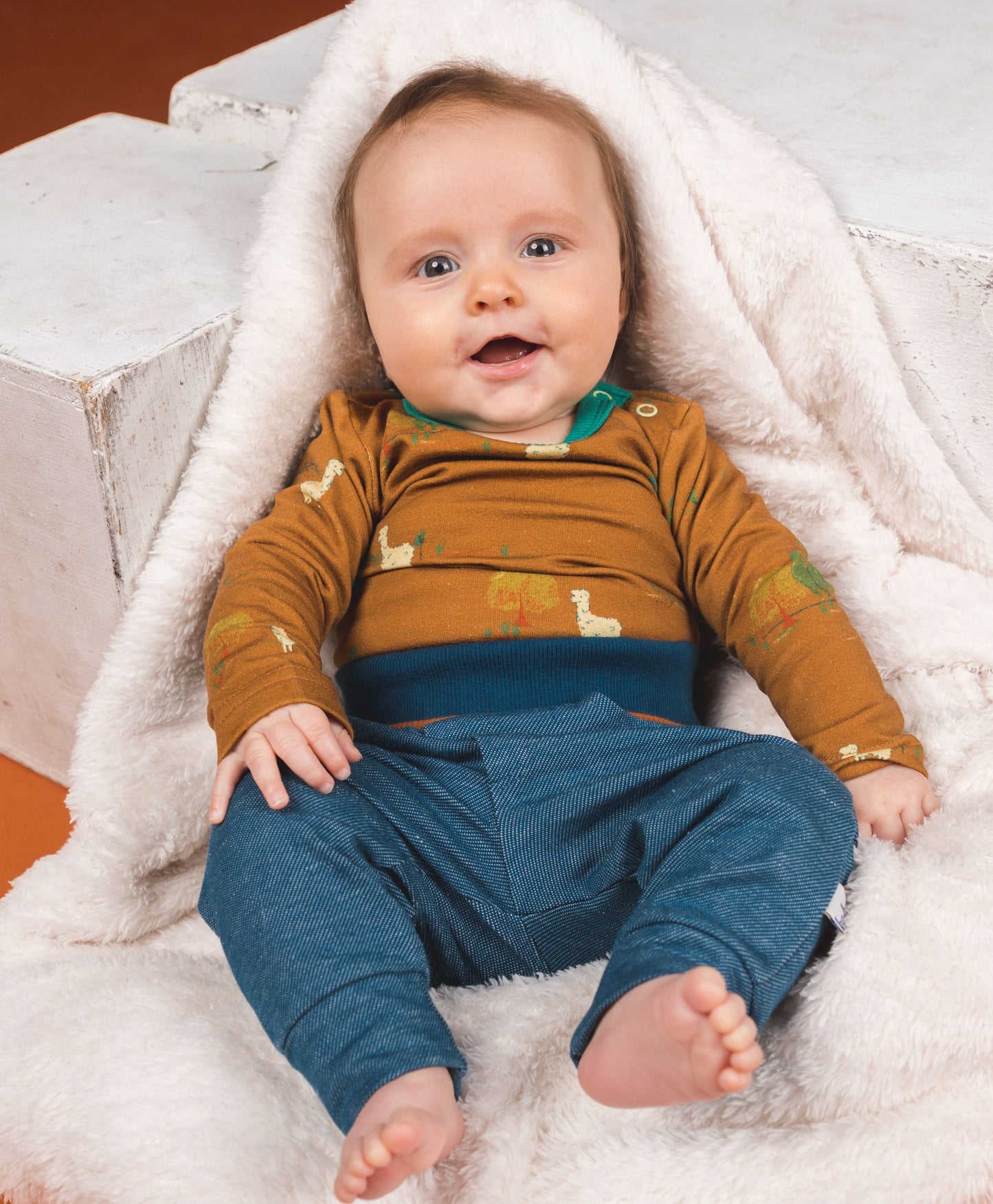 NEU: Babyhose Denimstyle von Baba