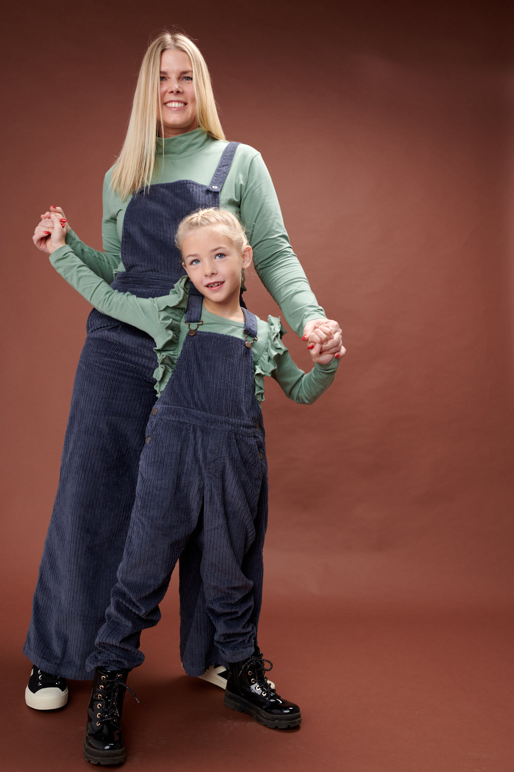 Uni Shirt Turtleneck in Ombre Blue
