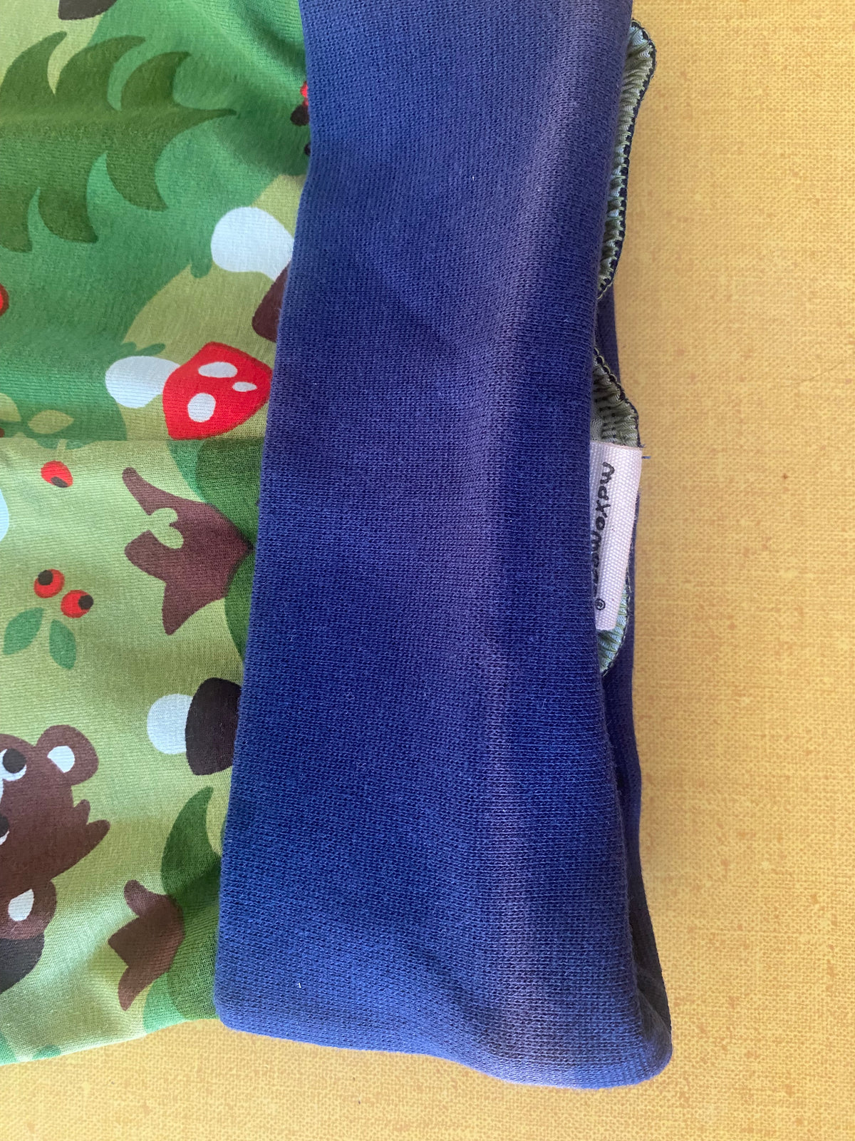 Baby-Hose mit Waldleben von Maxomorra