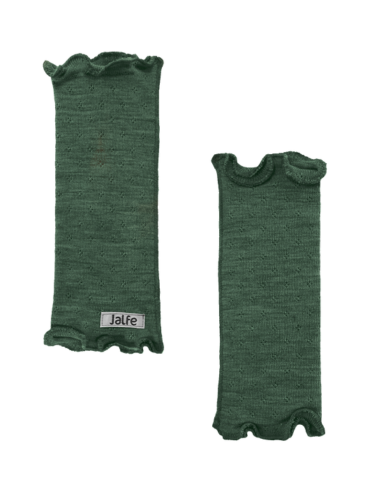 Pulswärmer mit Löchli-Muster in dusty green von Jalfe