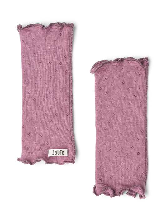 Pulswärmer mit Löchli-Muster in Blush von Jalfe