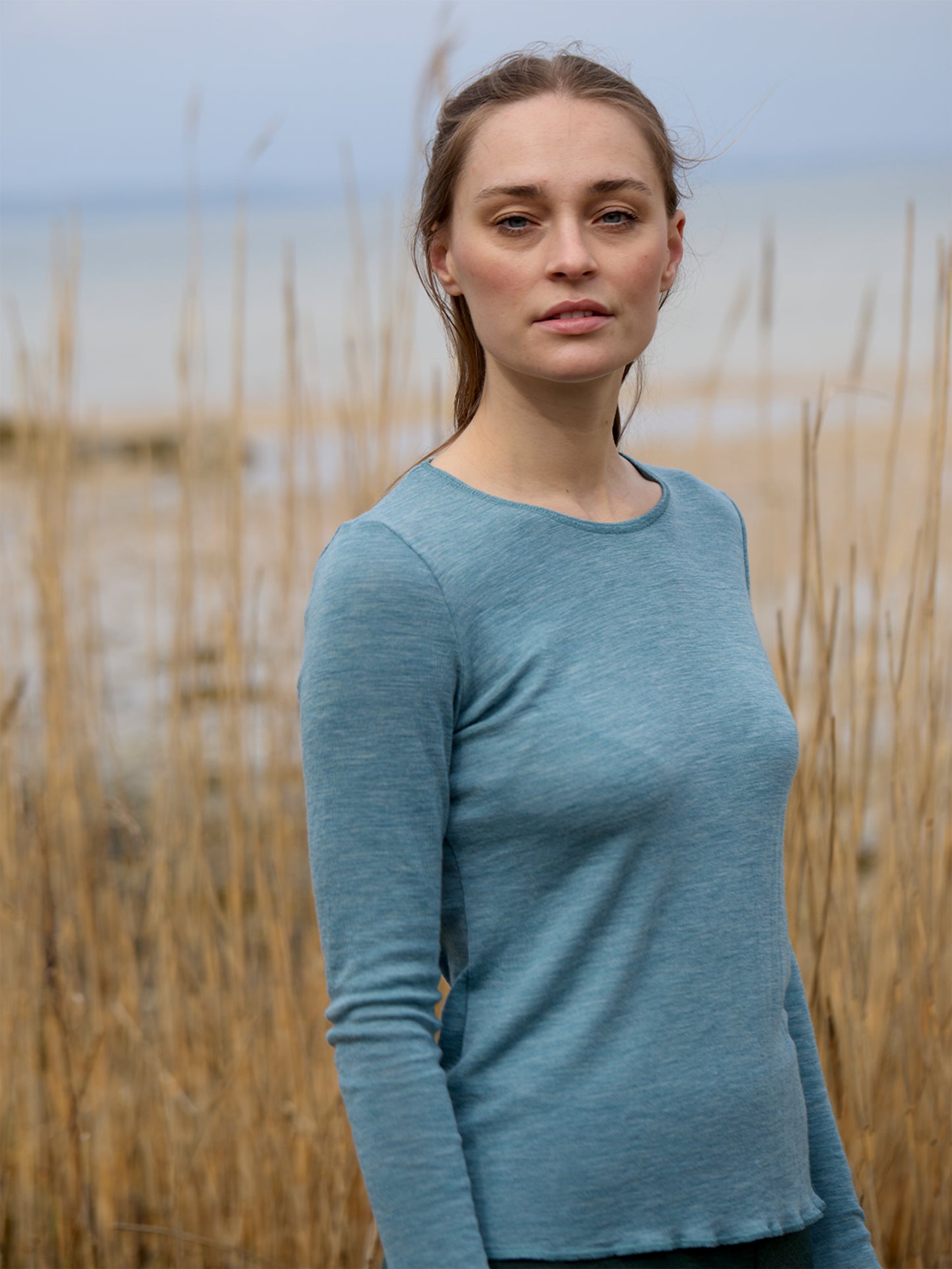 Wolle-Damenshirt Langarm  in Aqua Melange