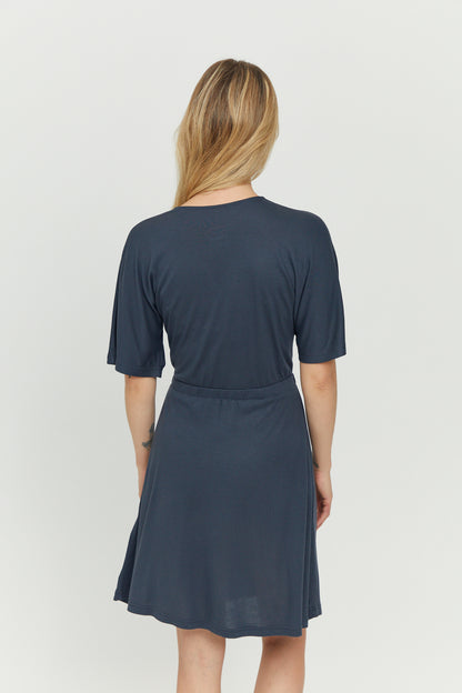 Sommerkleid in Tintenblau von Mazine