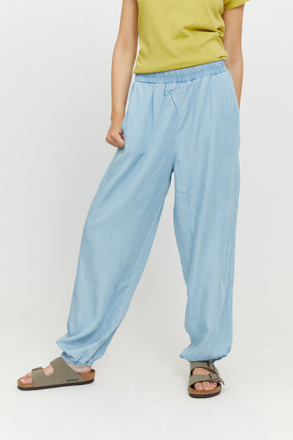 Helle Denim Sommerhose Ecovero von Mazine