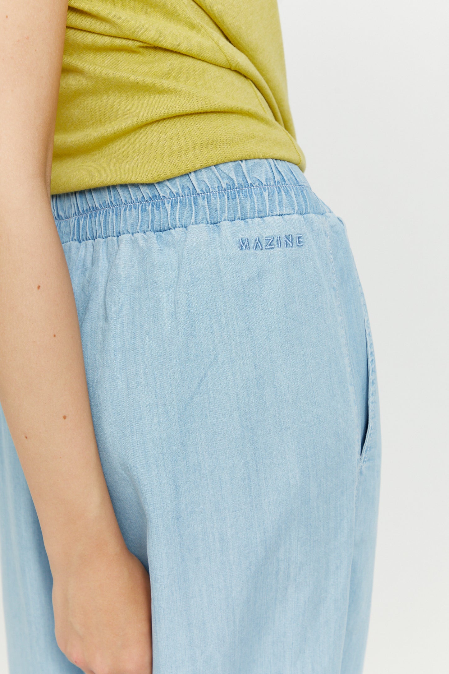 Helle Denim Sommerhose Ecovero von Mazine
