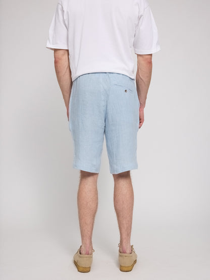 Leinen-Shorts in Hellblau von Mazine