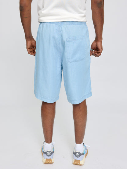 Denim-Shorts in Hellblau von Mazine