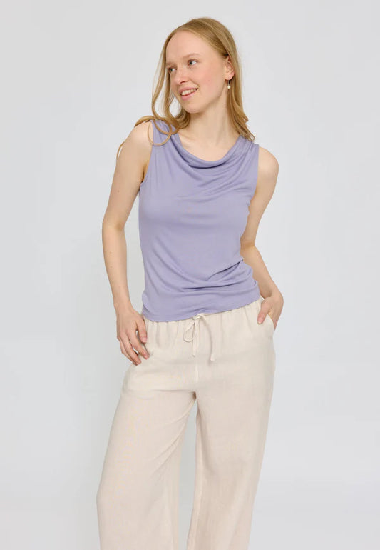 Wasserfall T-shirt aus Ecovero in faded lavender von Mazine
