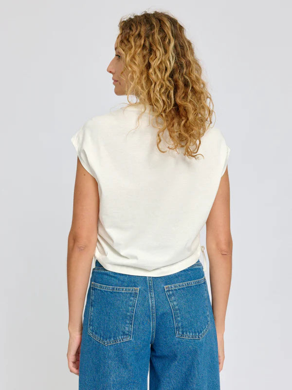 T-shirt mit Raffung in offwhite von Mazine