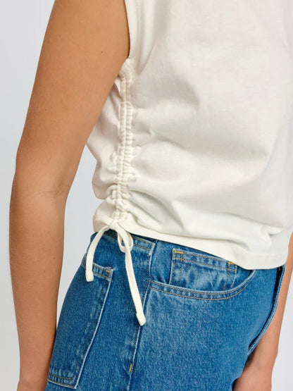 T-shirt mit Raffung in offwhite von Mazine
