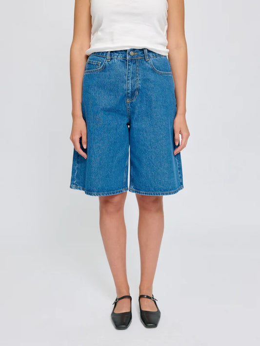 Denim Bermuda Shorts von Mazine