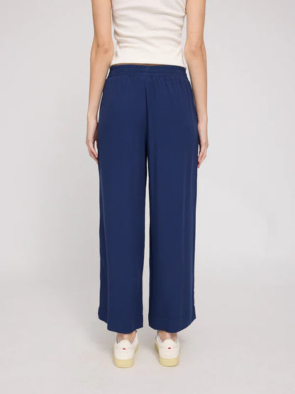 Sommerhose mit weitem Bein in Indigo von Mazine