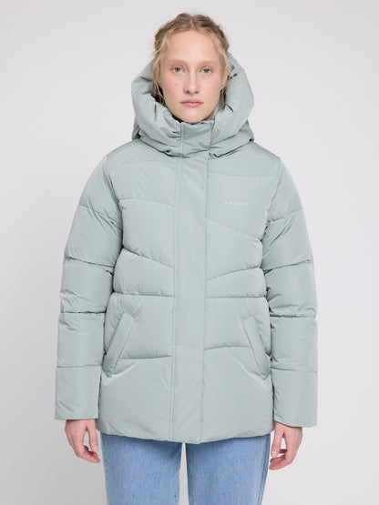 Waves Quilt Puffer Jacket in Ice Green von Mazine