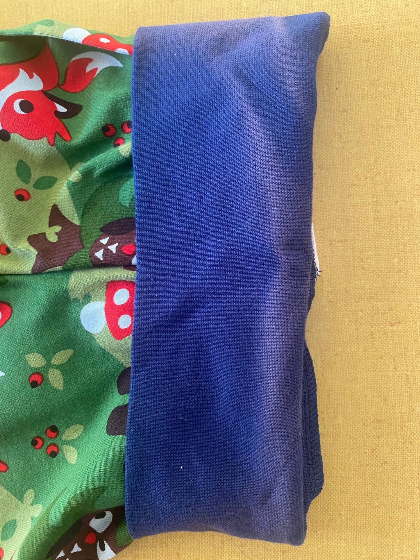 Baby-Hose mit Waldleben von Maxomorra