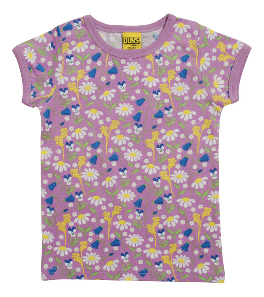 T-shirt mit Blumenwiese auf Violet von DUNS