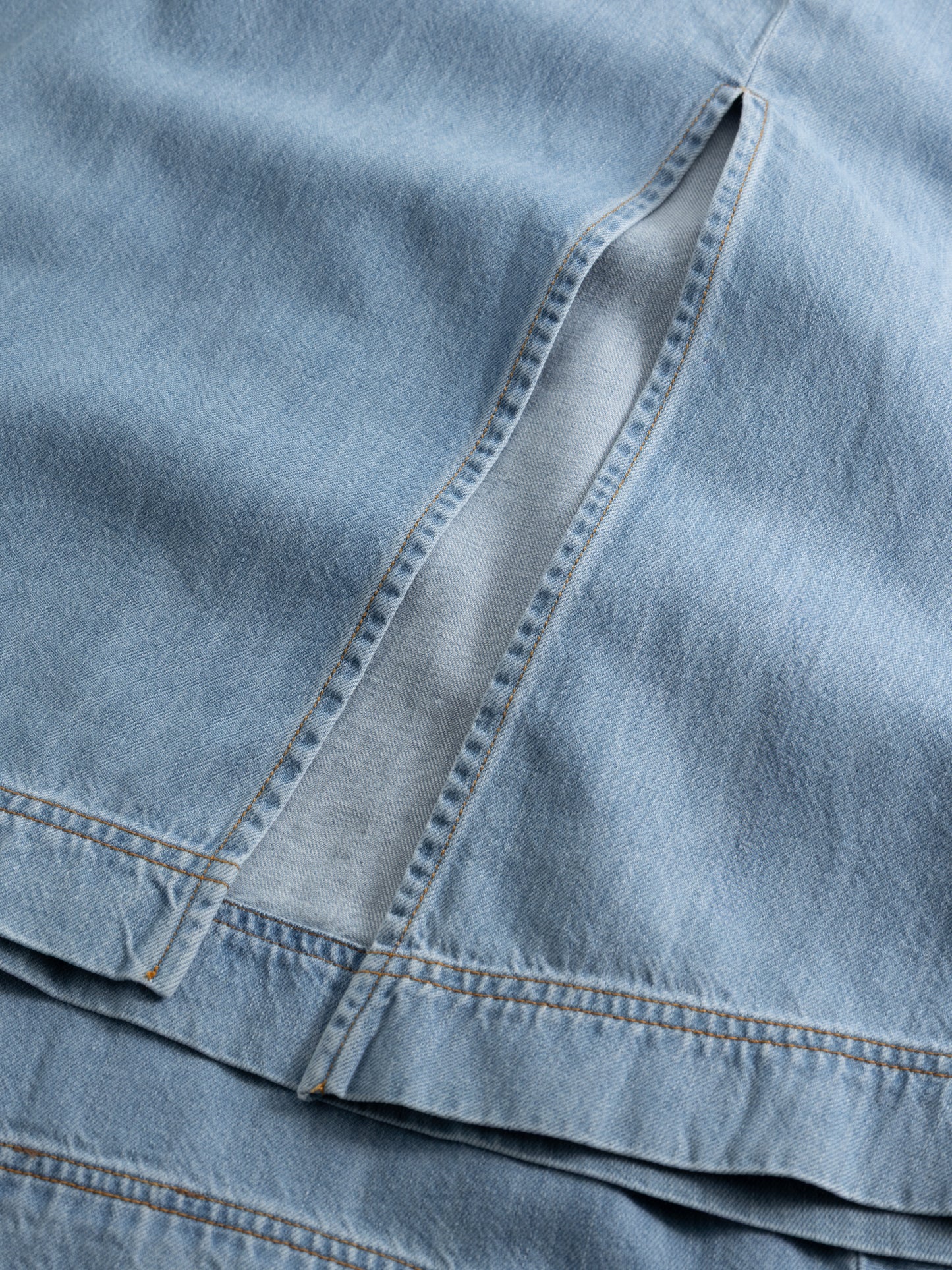Sommerkleid in hellem Denim von Mademoiselle Yéyé