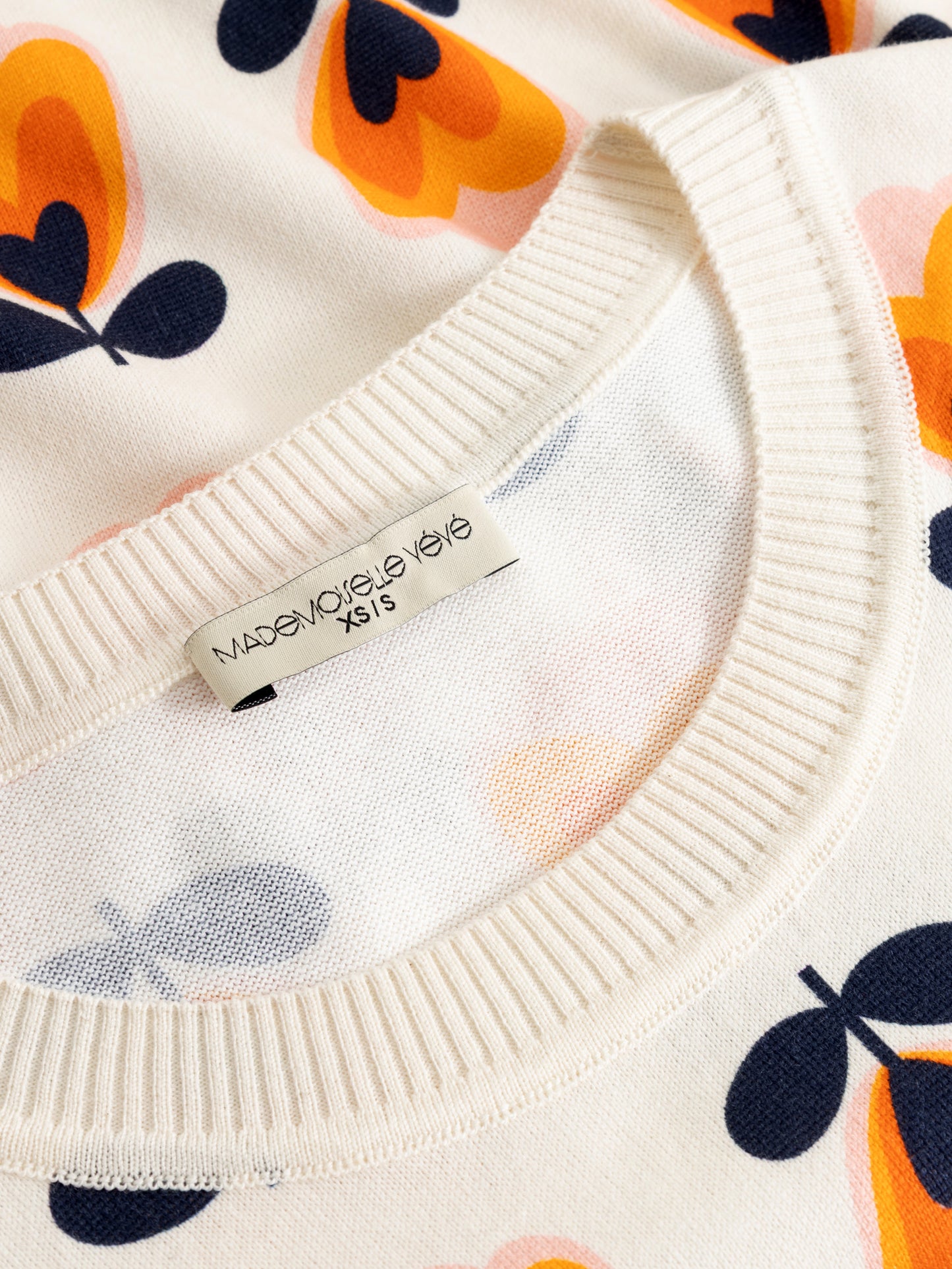 Strick-Shirt Blumen von Mademoiselle YéYé