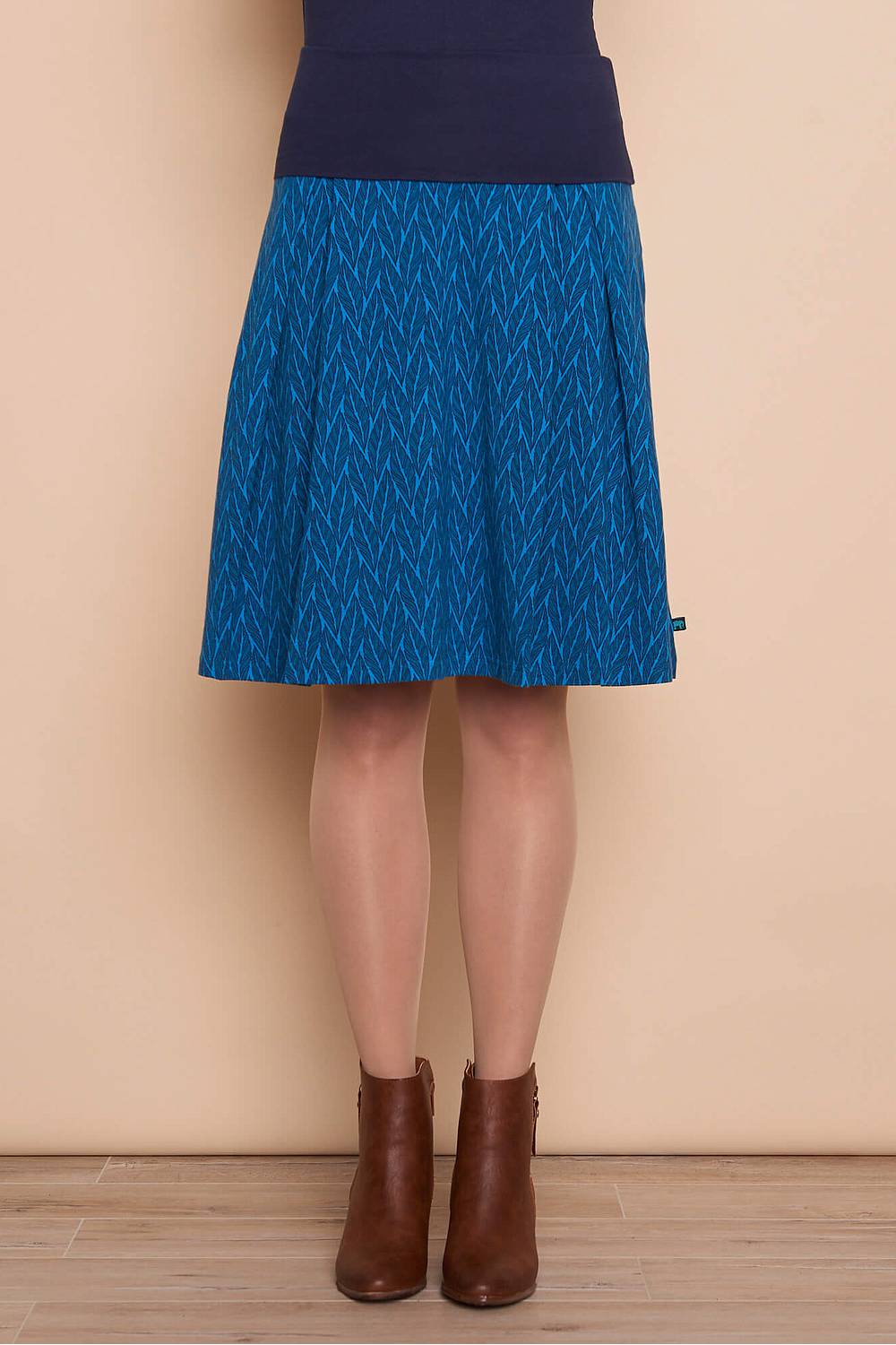 SALE -50%: Jupe mit Pflanzen auf Blau von Tranquillo