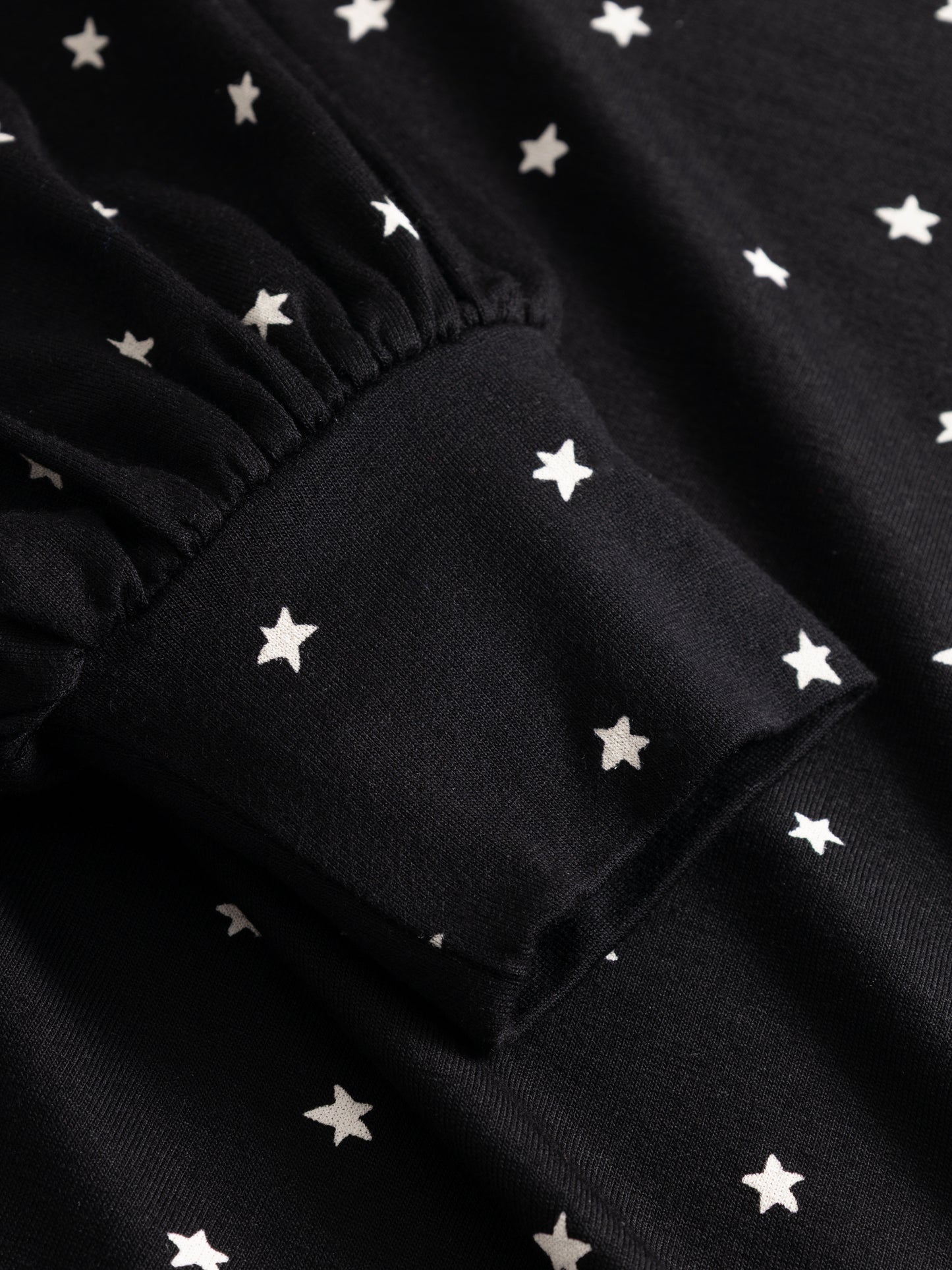 Langarm-Shirt in Schwarz mit Steren von Mademoiselle Yéyé