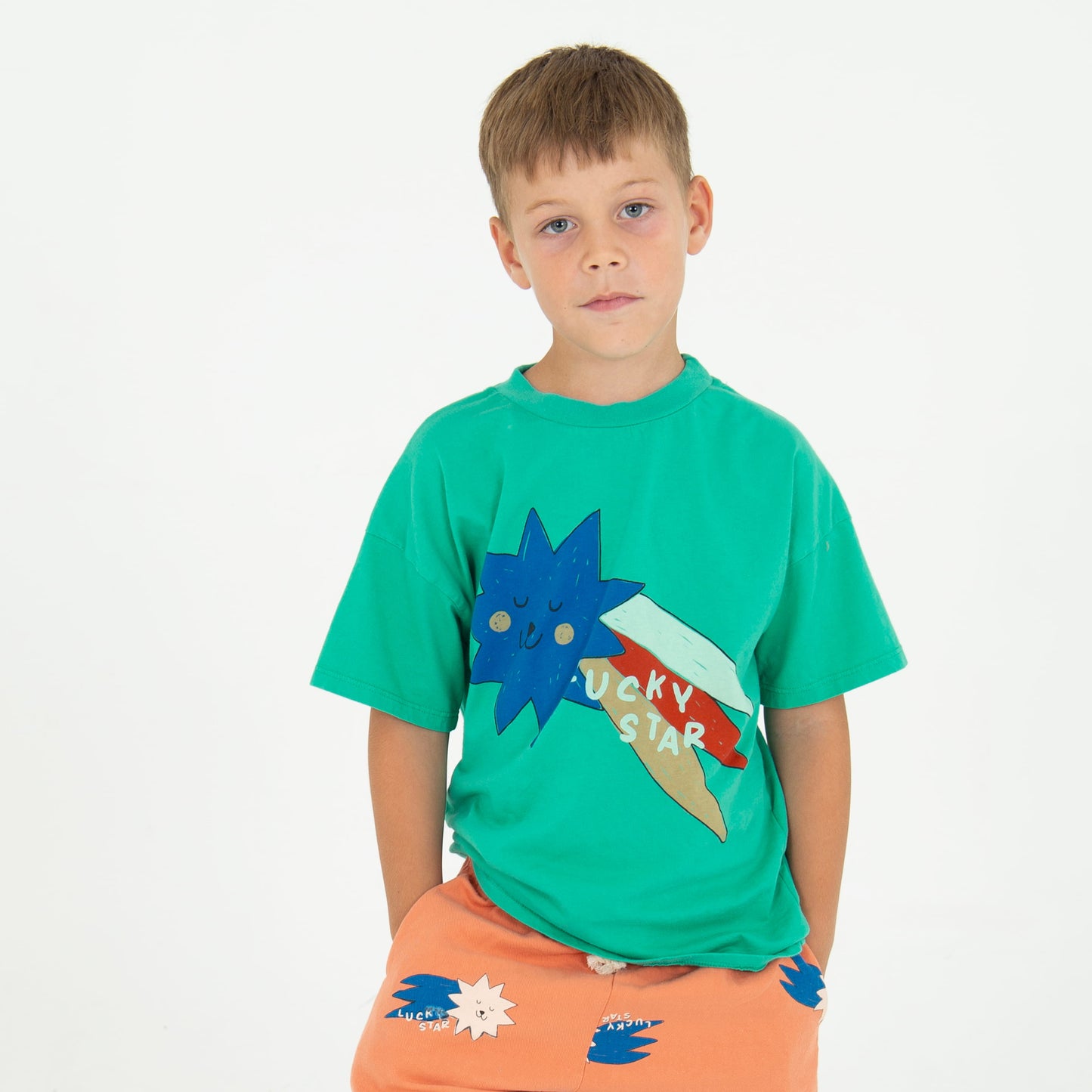 T-shirt Lucky Star auf Grün von Lötiekids