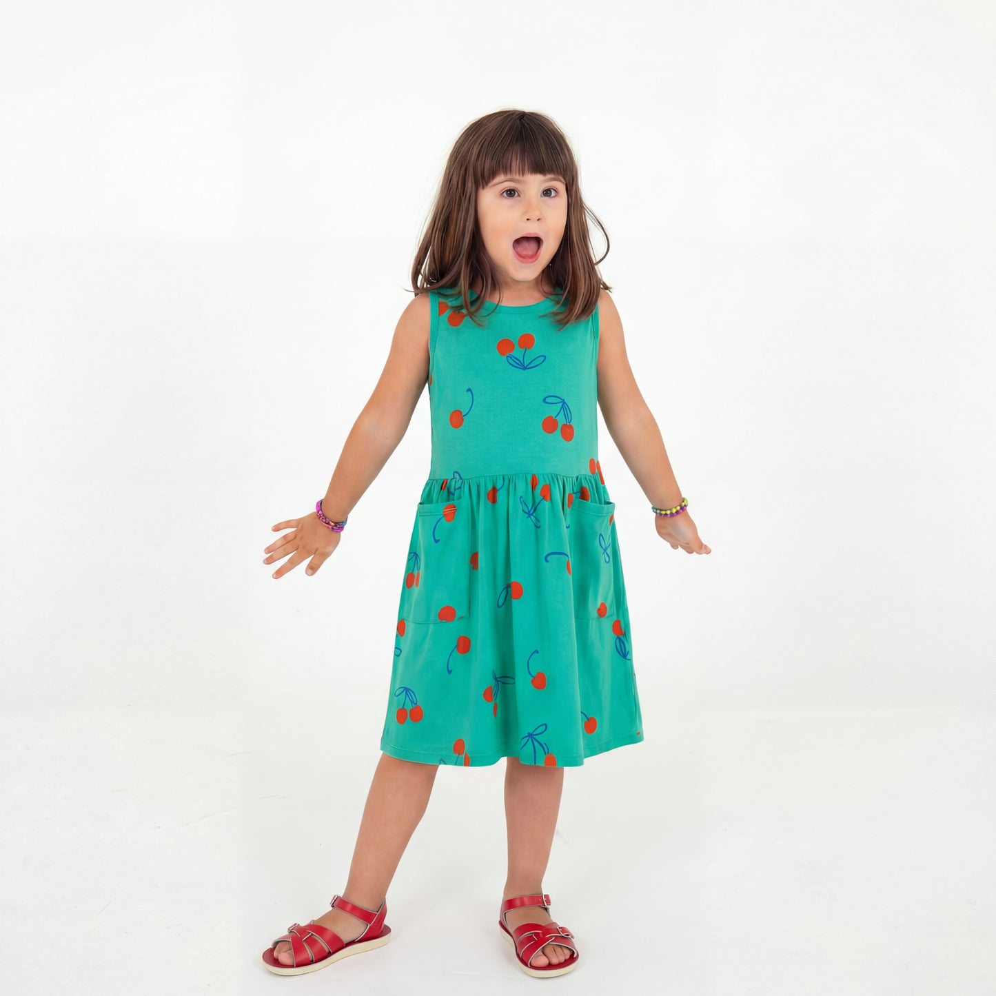 Kleid mit Kirschen von Lötiekids
