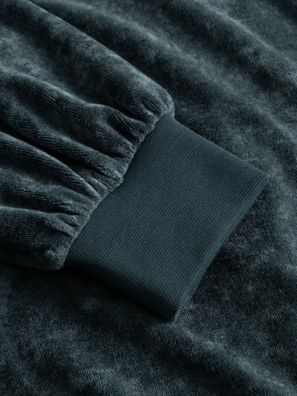 Velours-Pullover in Dunkelgrün von Mademoiselle YéYé