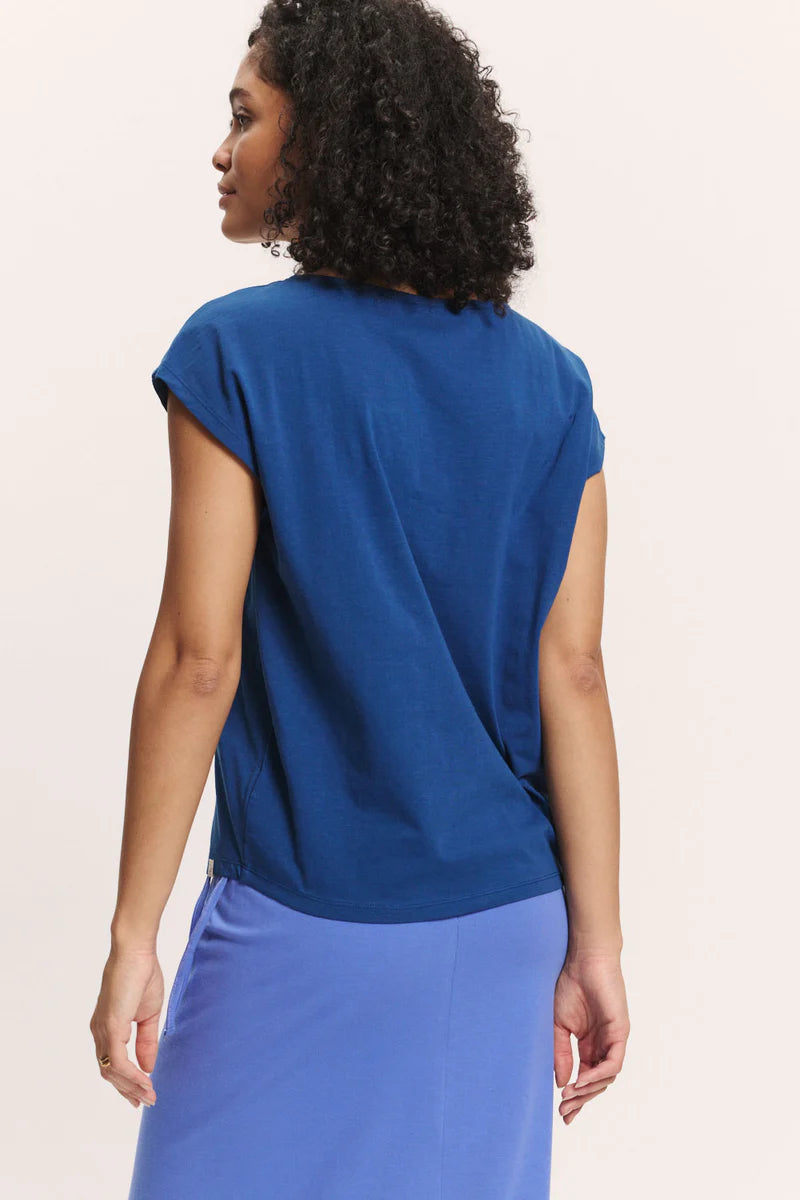 T-shirt in navy von Tranquillo