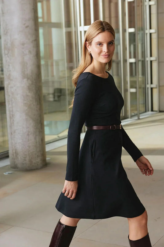 Wolle-Kleid in Schwarz von Tranquillo